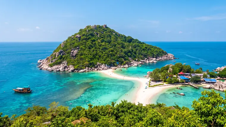 Les trois îlots de Koh Nang Yuan reliés par un banc de sable, près de Koh Tao